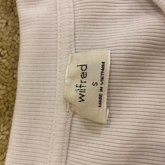 White T shirt - Picture 2 of 2